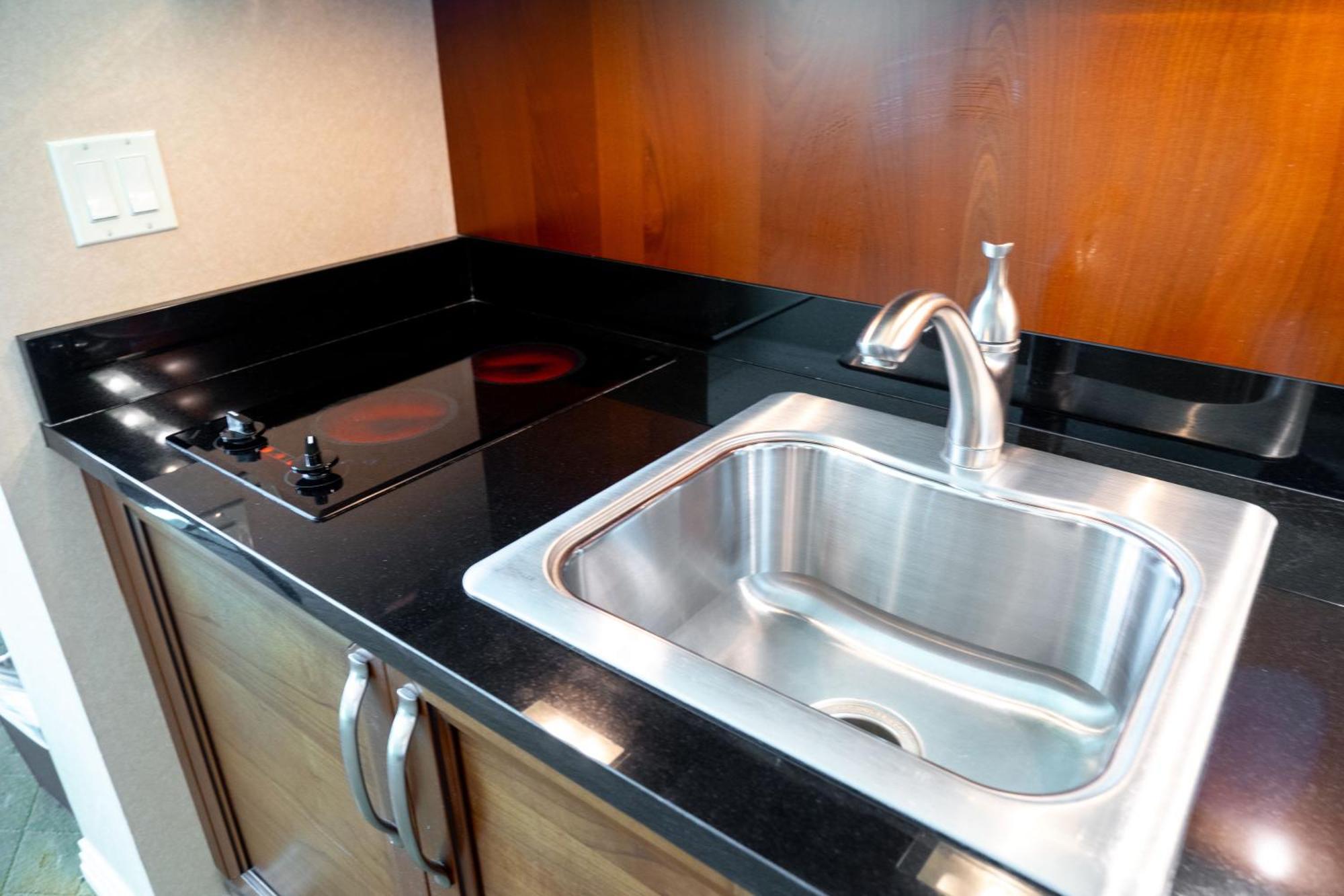 Luxury Mgm With View & Amenities